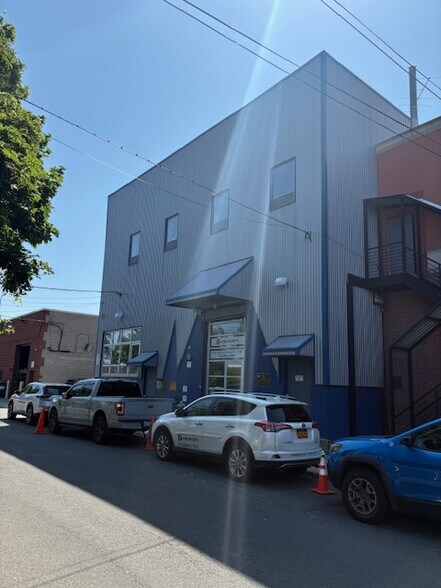 Primary Photo Of 83-40 72nd Dr, Glendale Office For Sale