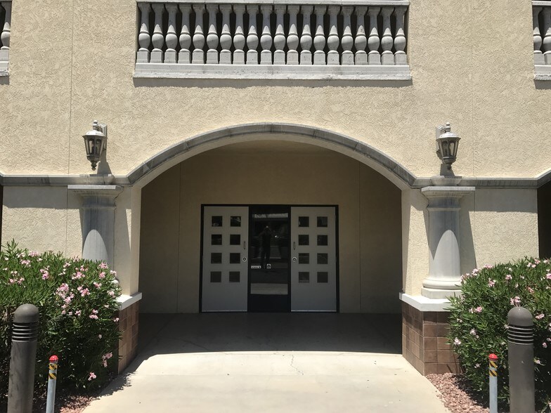 More Photos Of 1310 W St Marys Rd, Tucson Medical For Lease