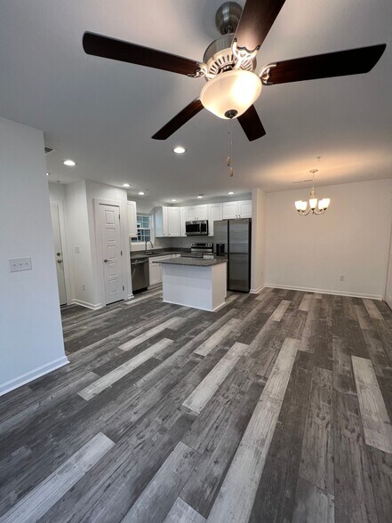 More Photos Of 191-199 Charter Dr, Longs Apartments For Sale