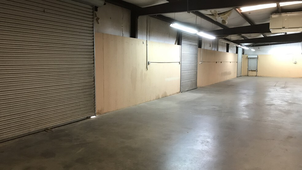 More Photos Of 108 Bama Ln, Clanton Warehouse For Sale