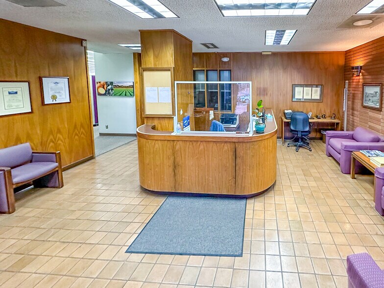 More Photos Of 3130 N Fresno St, Fresno Office For Sale