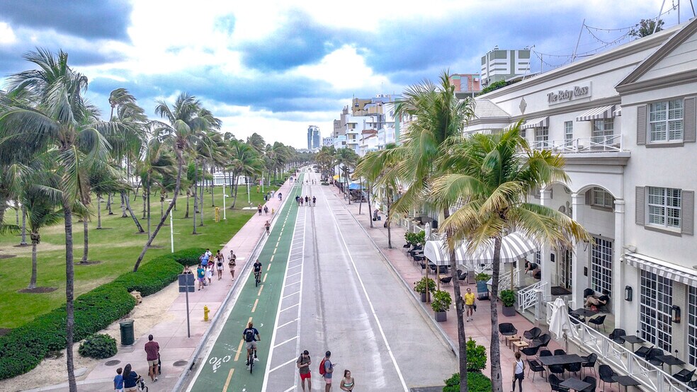 More Photos Of 1446 Ocean Drive #1 & 2, Miami Beach Storefront For Sale