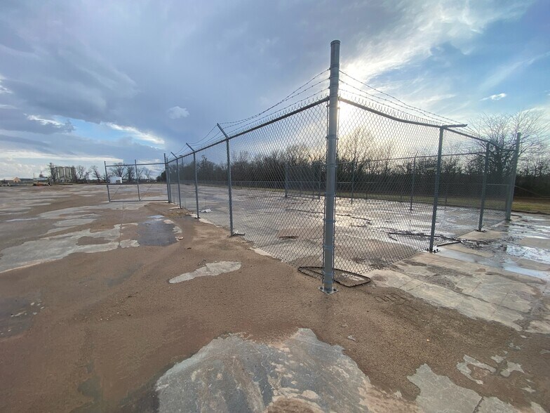 More Photos Of 8160 Highway 509, Coushatta Land For Lease