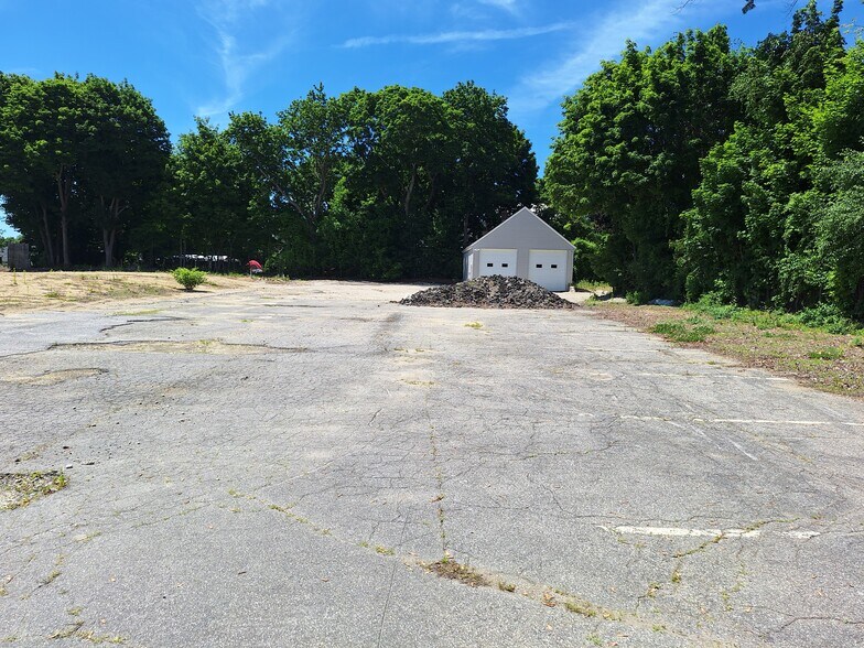 More Photos Of 77 New Salem St, Laconia Land For Sale