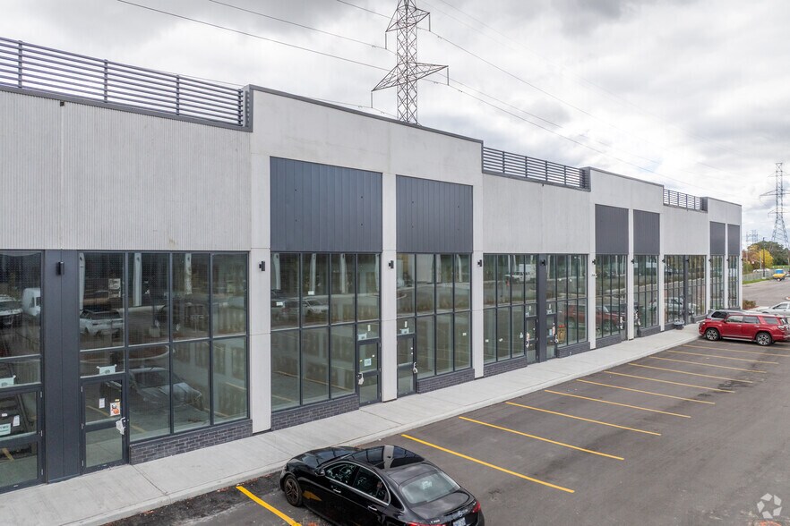 More Photos Of 3107 Kennedy Rd, Toronto General Retail For Lease