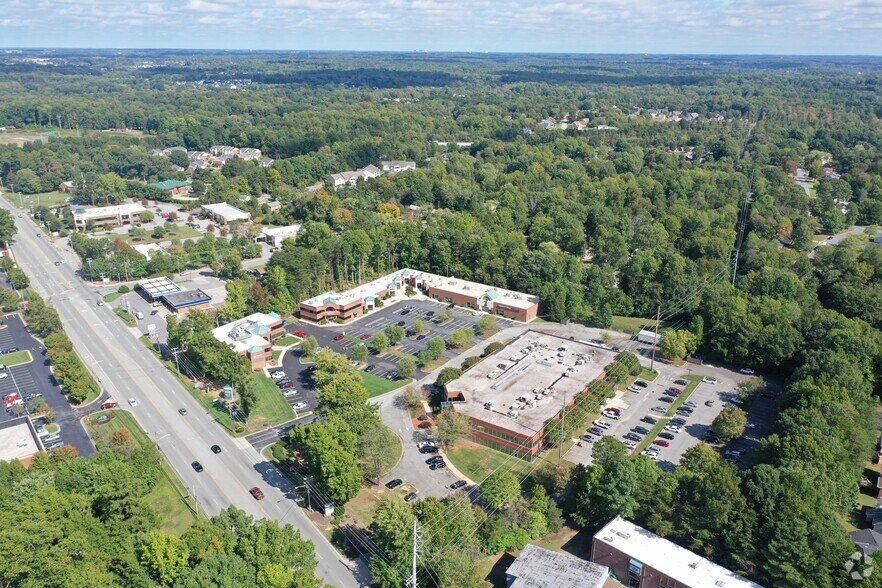 More Photos Of 1208 Eastchester Dr, High Point Office For Sale