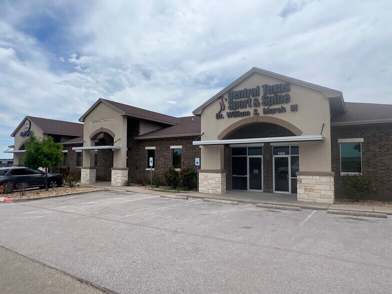 Primary Photo Of 5320 E Central Texas Expy, Killeen Office For Lease