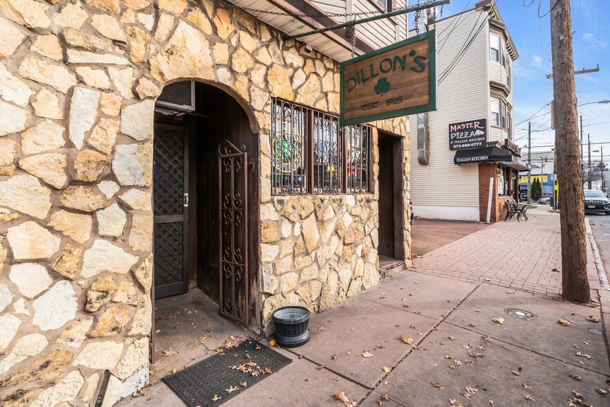 More Photos Of 45 Freeman St, West Orange Bar For Sale