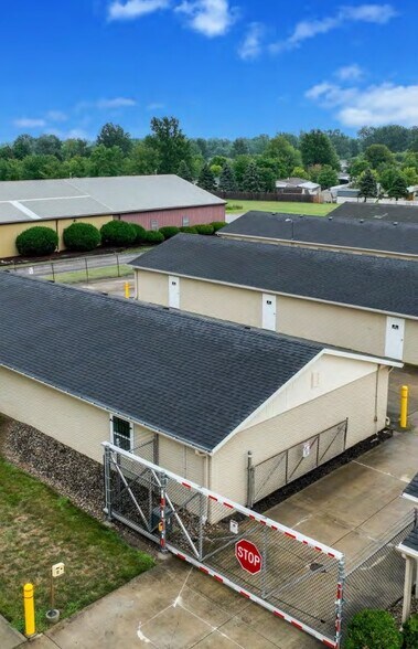 More Photos Of 9425 W Ridge Rd, Elyria Self Storage For Sale