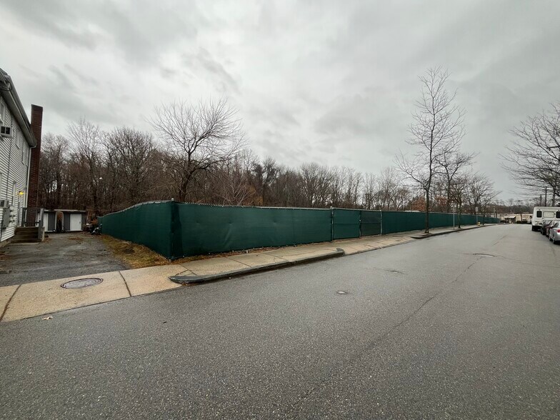 More Photos Of 74 Rumford Ave, Waltham Land For Sale