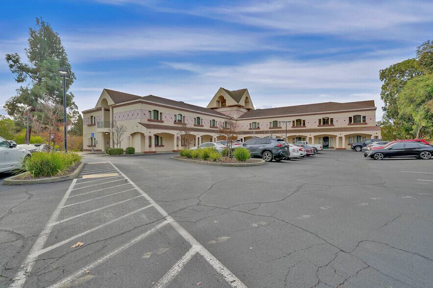 More Photos Of 1100 Rose Dr, Benicia Medical For Lease