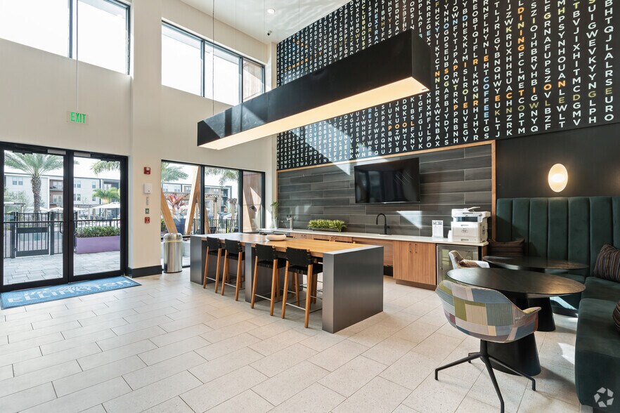 More Photos Of 234 E Mitchell Hammock Rd, Oviedo Apartments For Lease