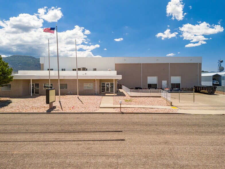 More Photos Of 2331 W Park Ave, Cedar City Distribution For Sale