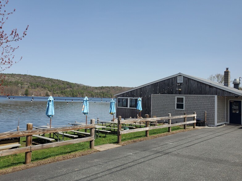 More Photos Of 83 NH Route 4A, Lebanon Restaurant For Sale