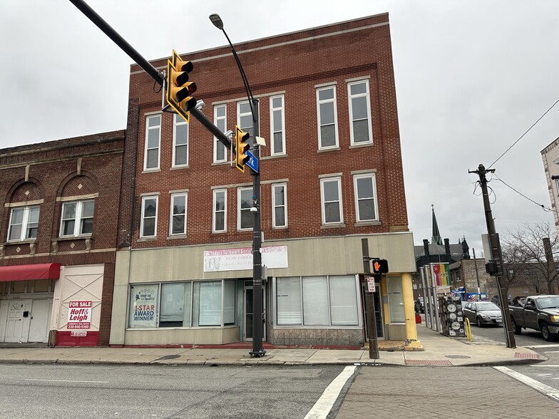 Primary Photo Of 3093-3095 W 25th St, Cleveland Storefront Retail Office For Lease