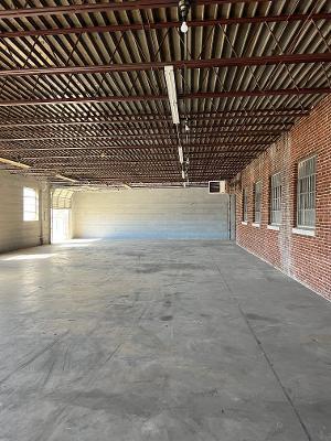 More Photos Of 1401 McCalla Ave, Knoxville Distribution For Lease