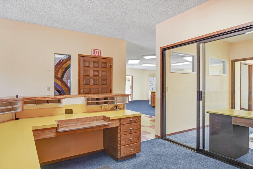 More Photos Of 21 Patten St, Sonoma Office For Sale