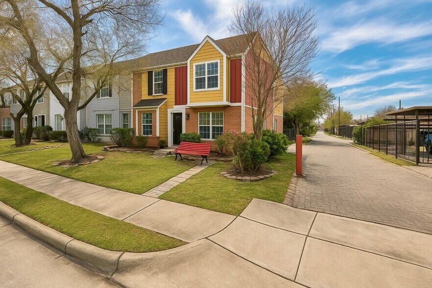 More Photos Of 6109 Fondren Rd, Houston Apartments For Sale