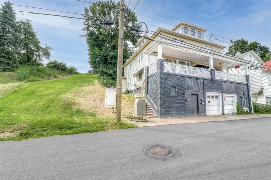 More Photos Of 277 E Spring St, Nanticoke Multifamily For Sale