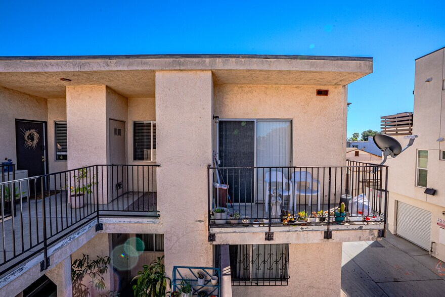 More Photos Of 3013 C St, San Diego Apartments For Sale