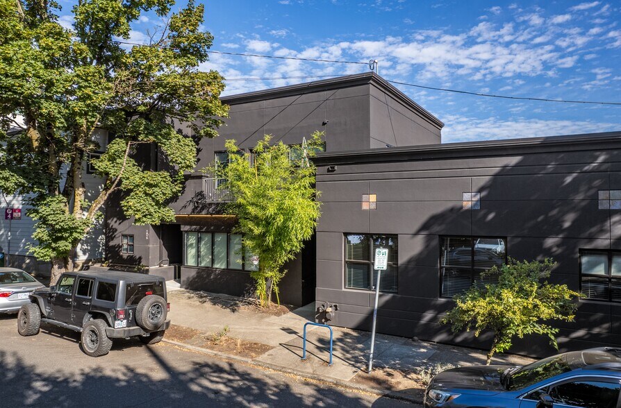 Primary Photo Of 1305 NW 18th Ave, Portland Loft Creative Space For Lease
