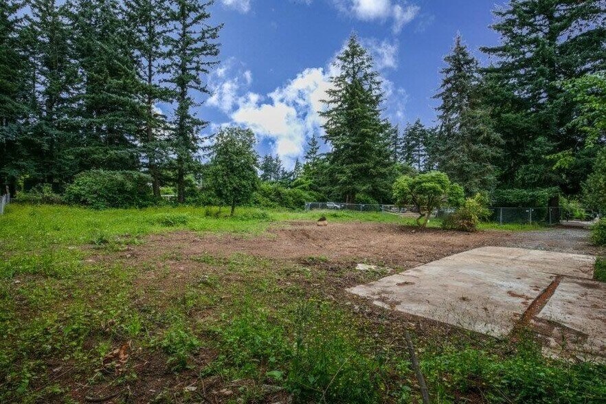 More Photos Of 23 NE 151st Ave, Portland Land For Sale