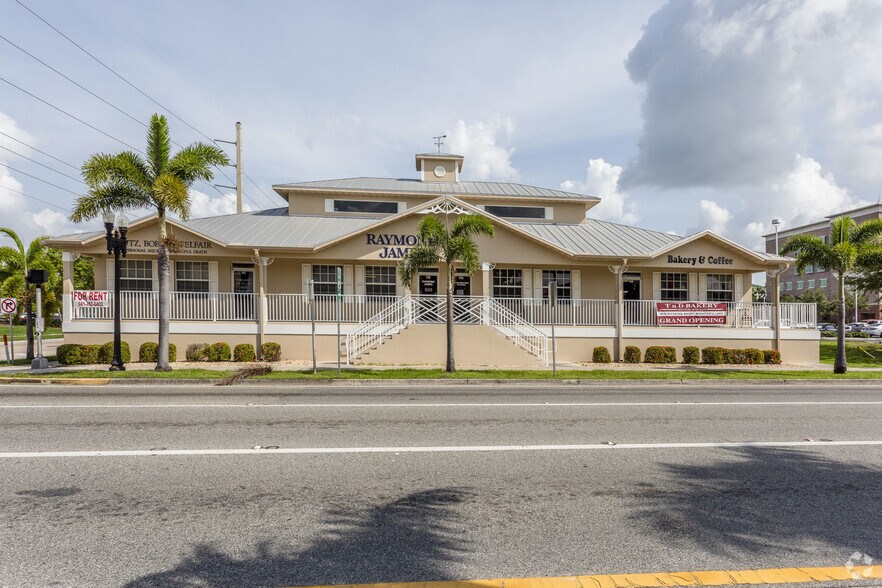 Primary Photo Of 122 Nesbit St, Punta Gorda Office For Lease