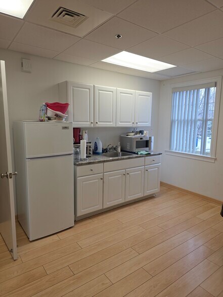 More Photos Of 380 Merrimack St, Methuen Medical For Sale