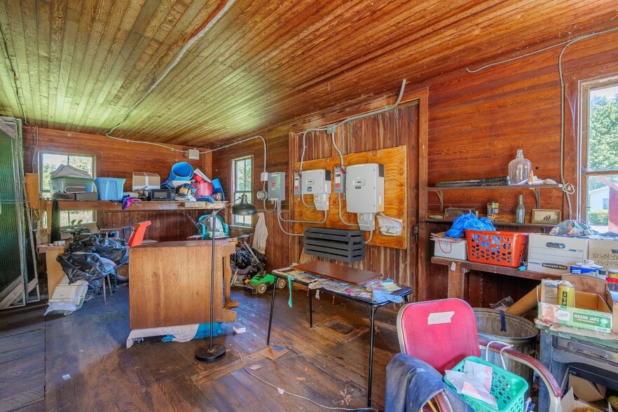 More Photos Of 23 Ontario St, Honeoye Falls Apartments For Sale