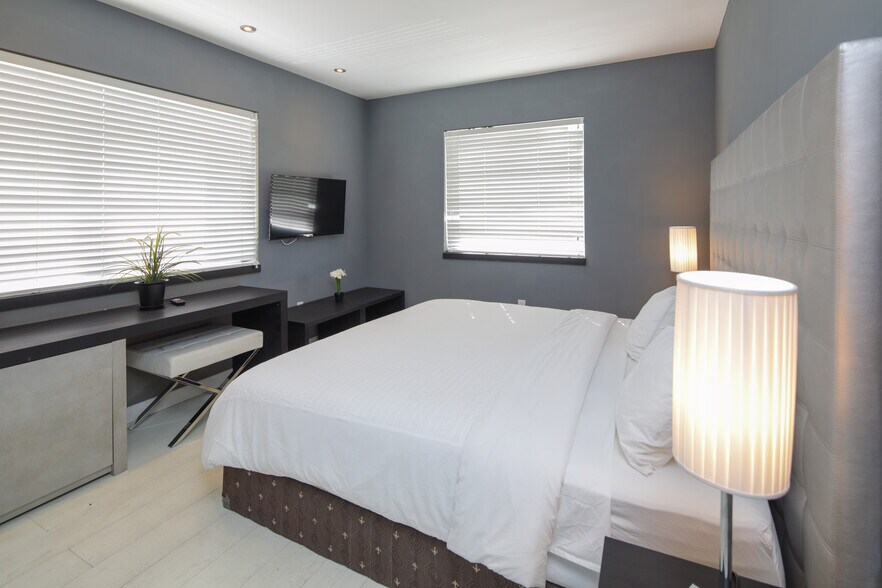 More Photos Of 560 Michigan Ave, Miami Beach Apartments For Sale