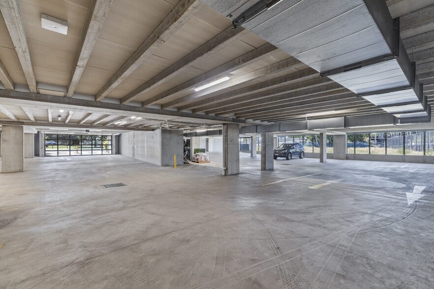 More Photos Of 8-12 Maitland Rd, Islington Office For Lease