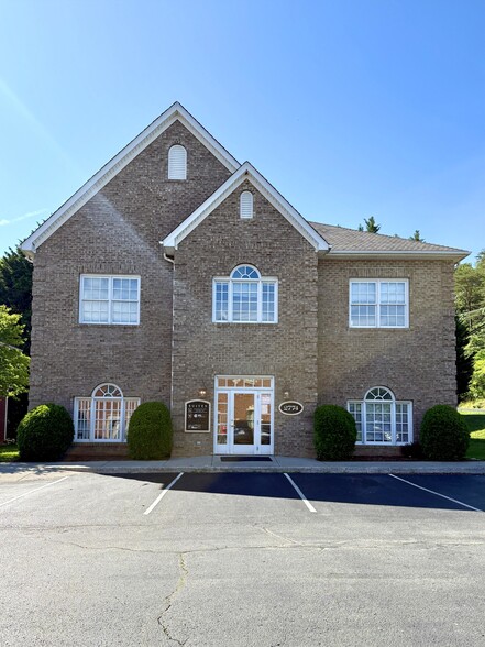 Primary Photo Of 2774 Electric Rd, Roanoke Medical For Lease