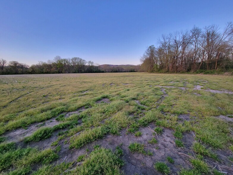 More Photos Of 999 US 25 Hwy, Hendersonville Land For Sale