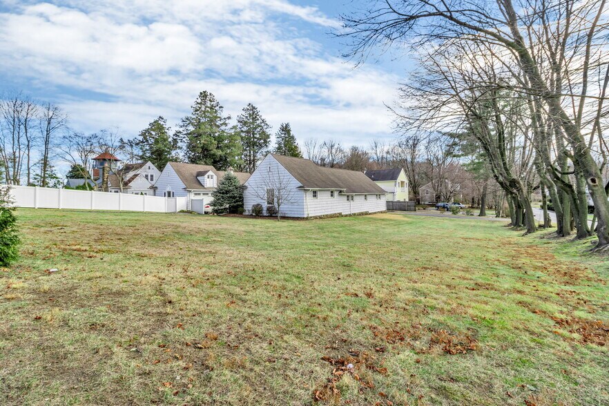 More Photos Of 475 Dobbs Ferry Rd, White Plains Apartments For Lease