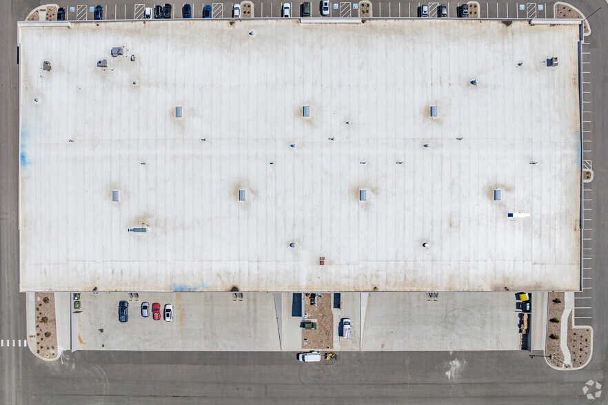 More Photos Of 14831 Washington St, Thornton Unknown For Lease