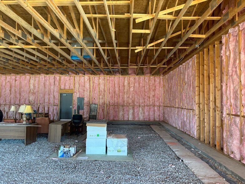 More Photos Of 1713 State Route 121 Bypass North, Murray Medical For Lease