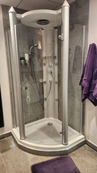 More Photos Of 1111 Park Centre Blvd, Miami Gardens Office Residential For Lease