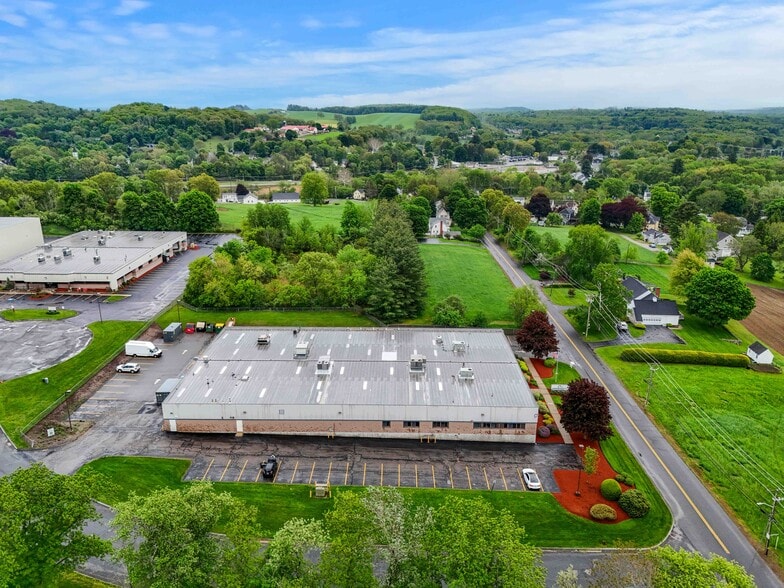 More Photos Of 63 Neck Rd, Haverhill Light Manufacturing For Lease