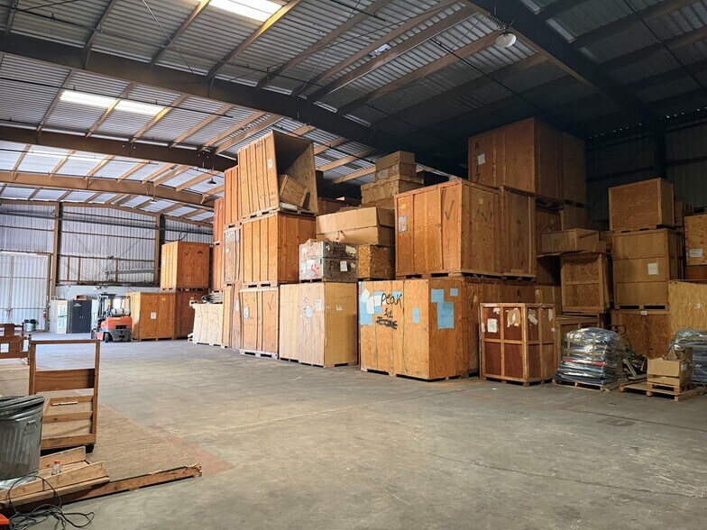 More Photos Of 1009 W Hill Ave, Valdosta Warehouse For Sale