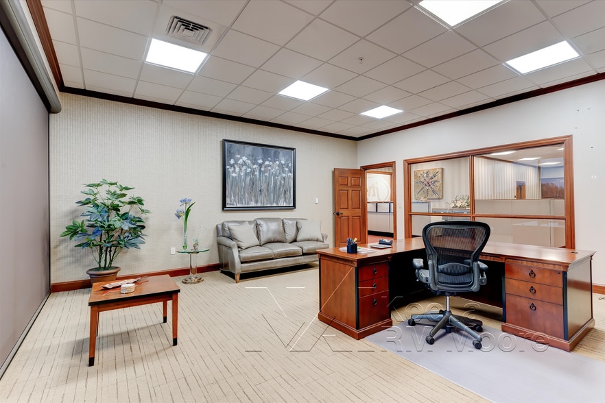 More Photos Of 9600 Parkside, Knoxville Distribution For Lease