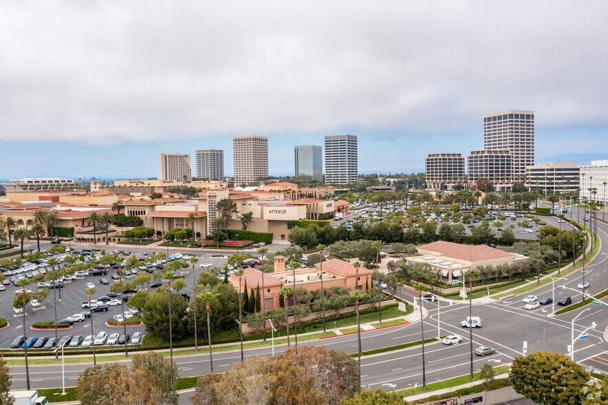 More Photos Of 520 Newport Center Dr, Newport Beach Office For Lease
