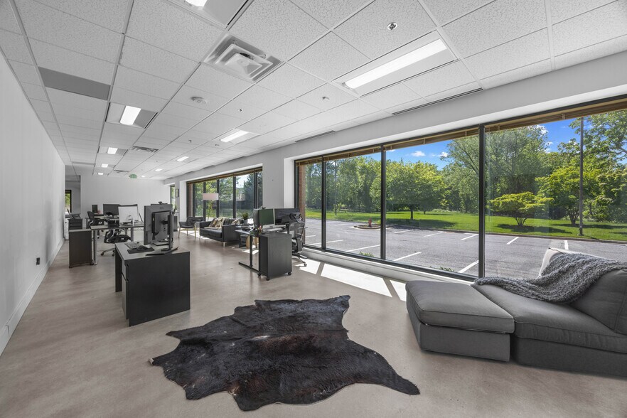 More Photos Of 1 Texas Station Ct, Timonium Office For Lease