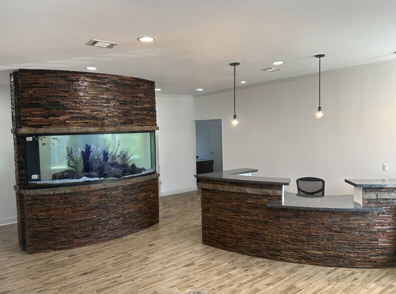 More Photos Of 518 Westgreen Blvd, Katy Office Residential For Lease