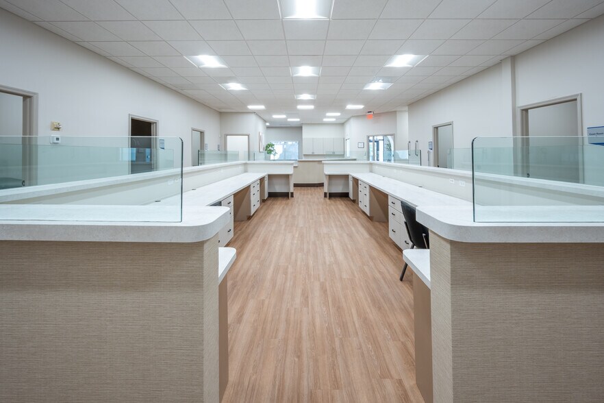 More Photos Of 3795 Boynton Beach Blvd, Boynton Beach Medical For Lease