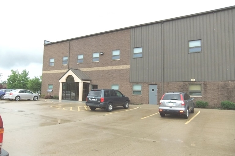 More Photos Of 2888 Nationwide Pky, Brunswick Light Manufacturing For Lease