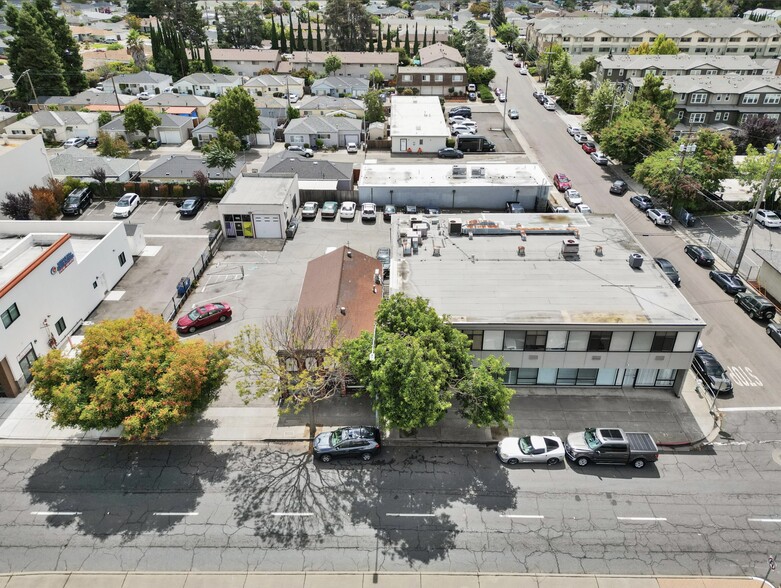 More Photos Of 2811 Castro Valley Blvd, Castro Valley Office Residential For Sale