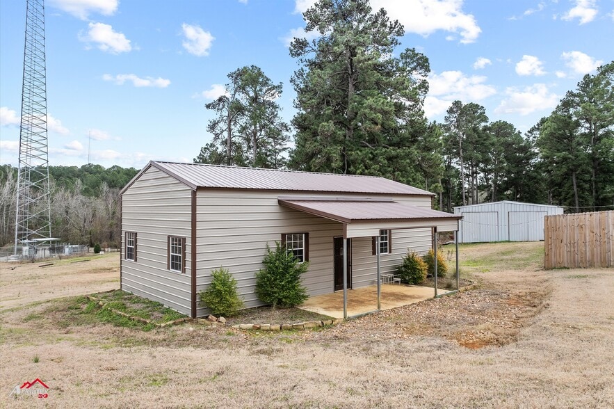 More Photos Of 159 Lonesome Pine Rd, Longview Lodge Meeting Hall For Sale