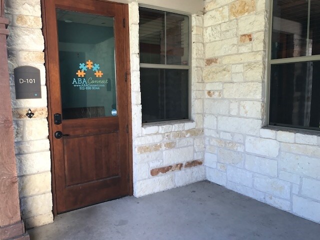 More Photos Of 5901 Old Fredericksburg Rd, Austin Medical For Sale