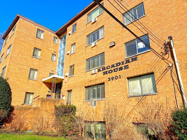 More Photos Of 3901 53rd St, Bladensburg Apartments For Sale