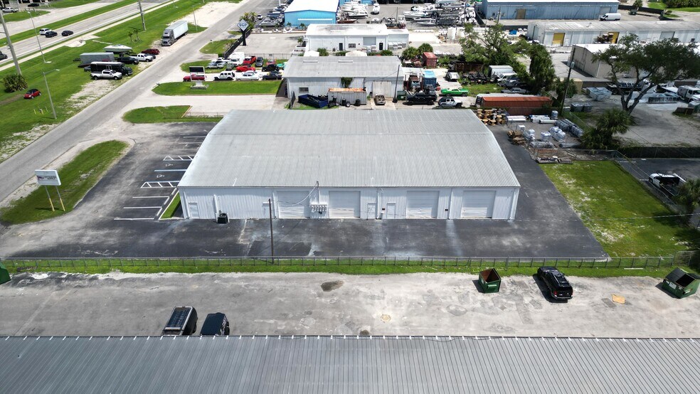 More Photos Of 1129 Tamiami Trl, Port Charlotte Warehouse For Sale
